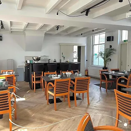 In Den Verdwaalde Koogel Hotel 3*