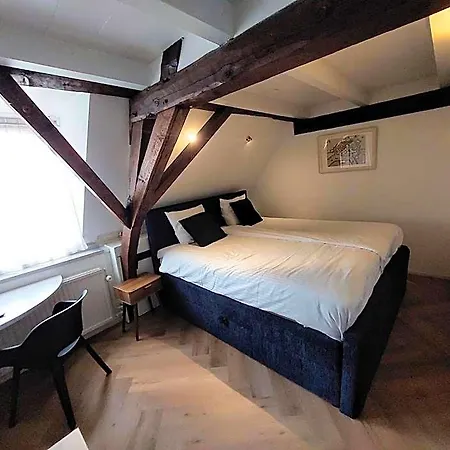 Hotel In Den Verdwaalde Koogel 3*